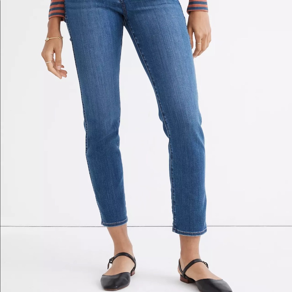 Mid-Rise Stovepipe Jeans in Leman Wash